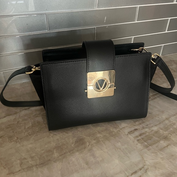 Brand New Valentino Handbag - Picture 1 of 8